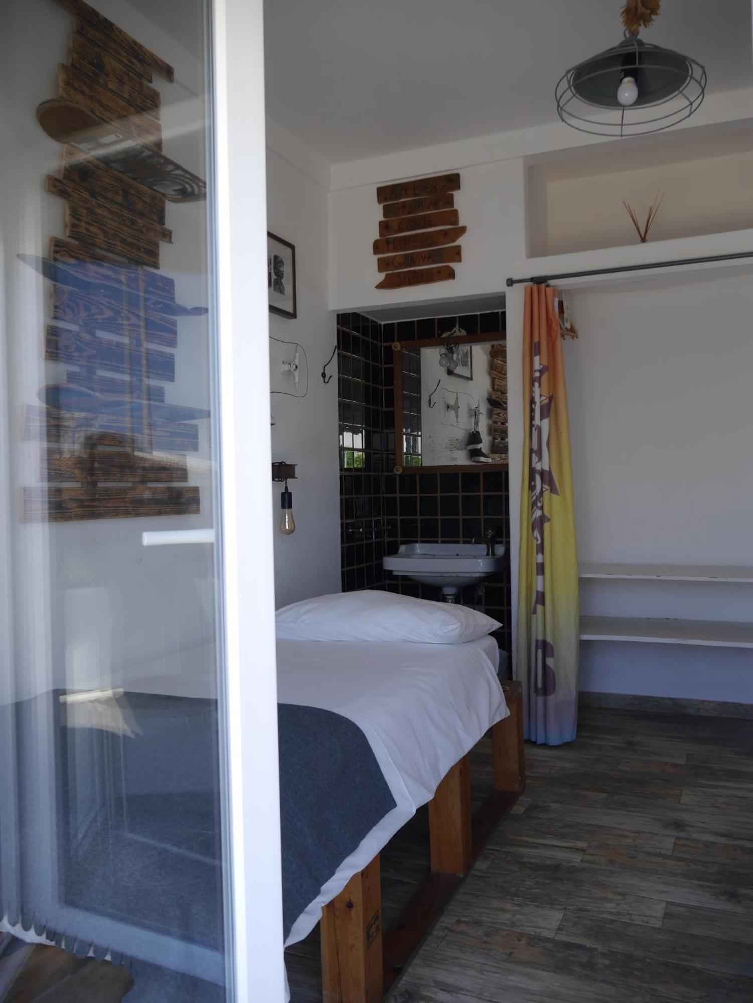אריסרייה Hostel & Surfcamp 55 מראה חיצוני תמונה
