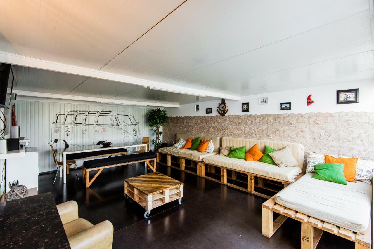 אריסרייה Hostel & Surfcamp 55 מראה חיצוני תמונה